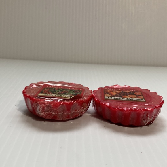 2 Yankee Candle Tarts BERRY SCENTS NEW 0.8 oz each - Picture 6 of 7